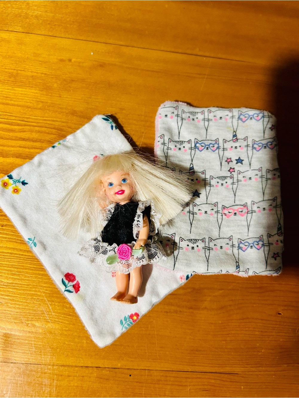 (3/$10) Vintage Barbie Kelly doll with dress and two homemade blankets